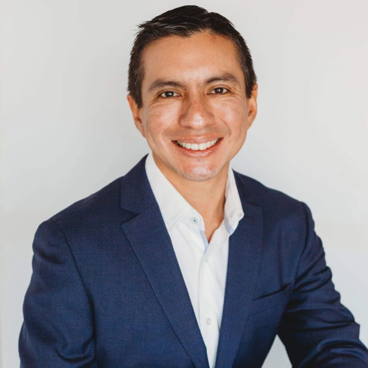 Dr. Luis Gutierrez